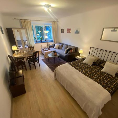 Apartament Arsenal Lägenhet Warszawa Exteriör bild