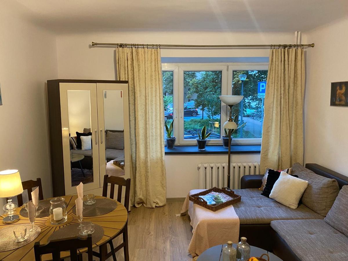 Apartament Arsenal Lägenhet Warszawa Exteriör bild