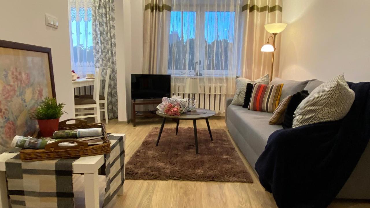 Apartament Arsenal Lägenhet Warszawa Exteriör bild